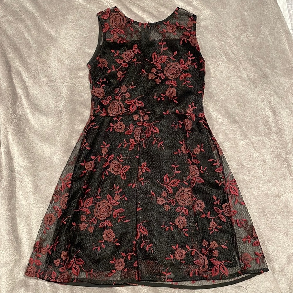 Black Dress Red Decals, Junior’s XL